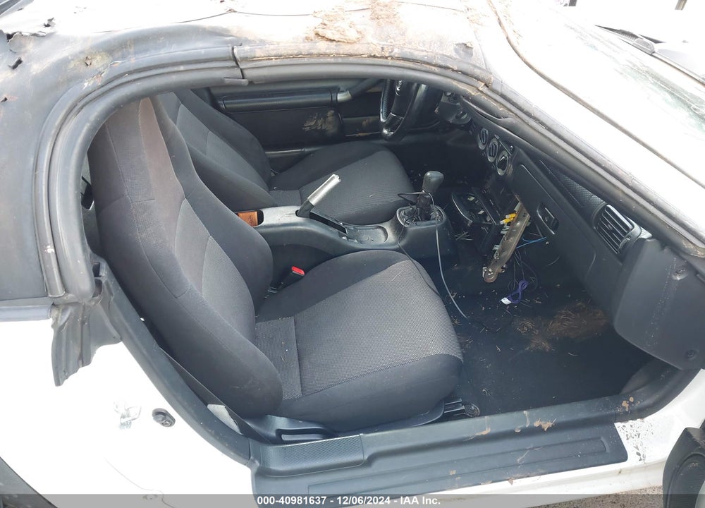 2000 TOYOTA MR2 SPYDER VIN: JTDFR3203Y0021354