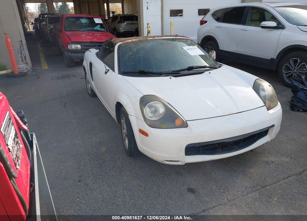 2000 TOYOTA MR2 SPYDER VIN: JTDFR3203Y0021354
