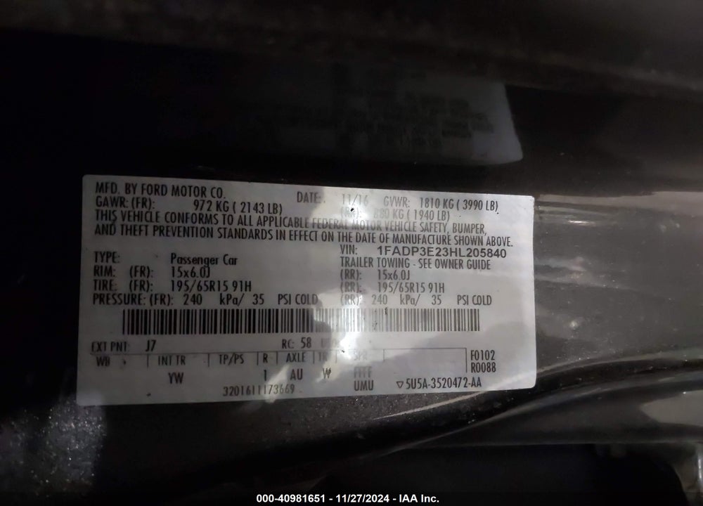 2017 FORD FOCUS VIN: 1FADP3E23HL205840