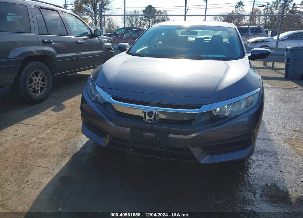 2018 HONDA CIVIC LX VIN: 2HGFC2F58JH520509