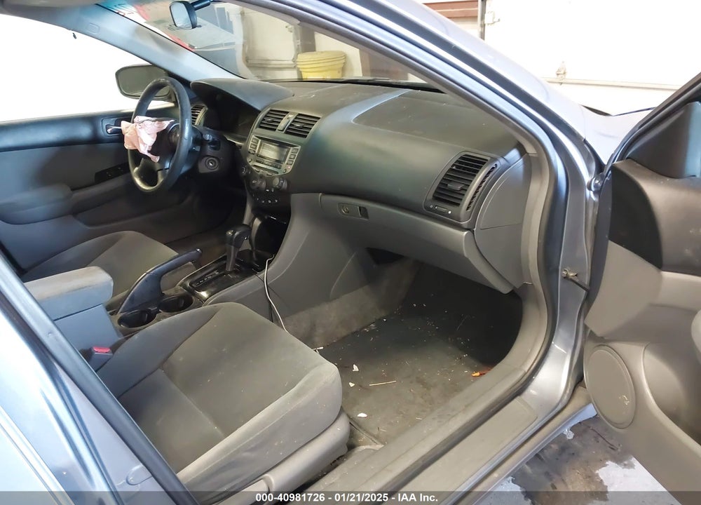 2007 HONDA ACCORD VIN: 1HGCM56307A155136