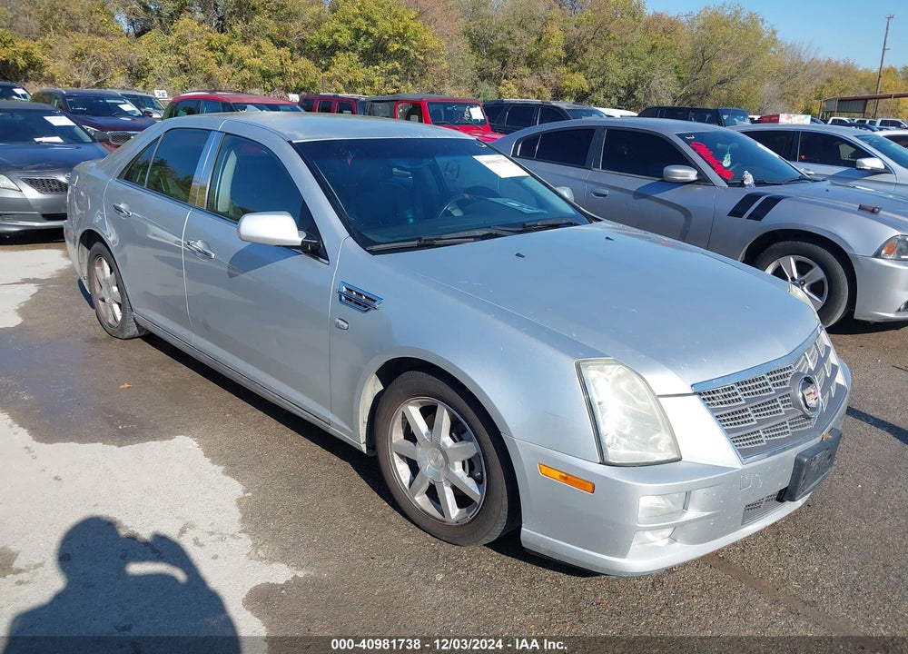 2010 CADILLAC STS LUXURY PACKAGE VIN: 1G6DU6EV1A0149082