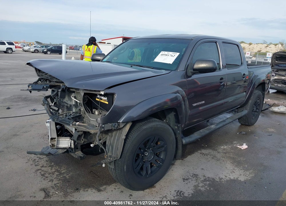2015 TOYOTA TACOMA PRERUNNER V6 VIN: 5TFJU4GN4FX084468