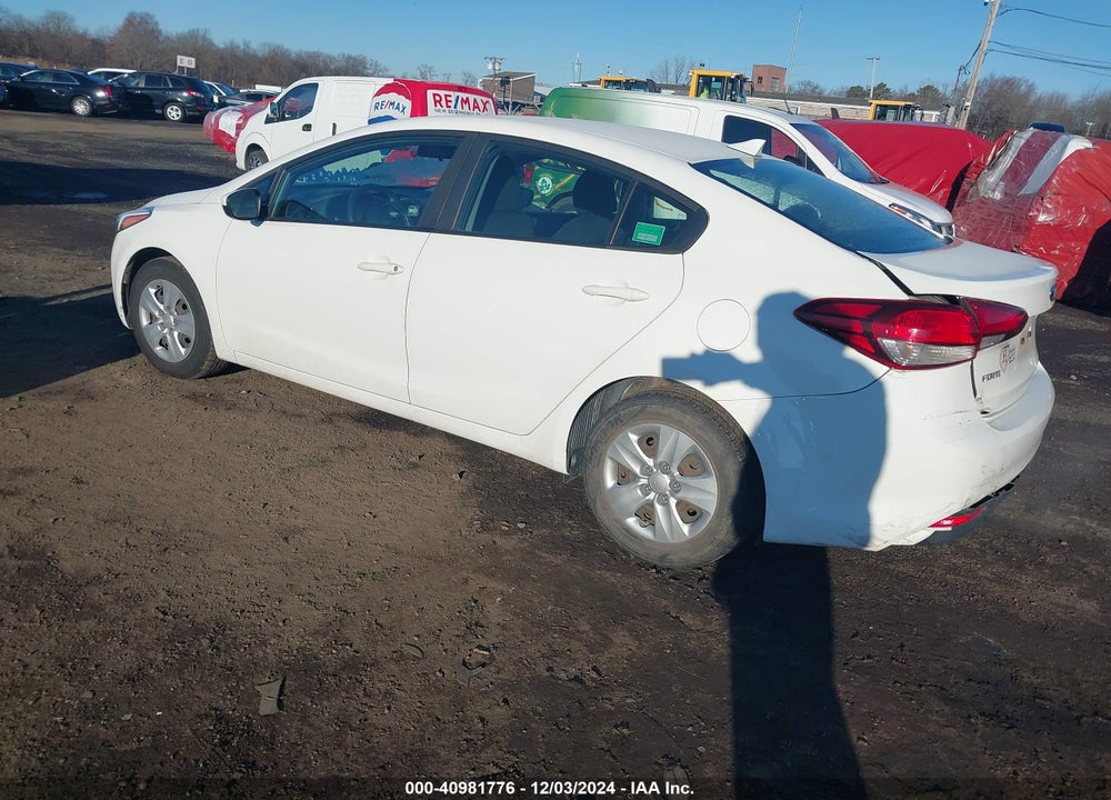 2017 KIA FORTE LX VIN: 3KPFK4A76HE100839