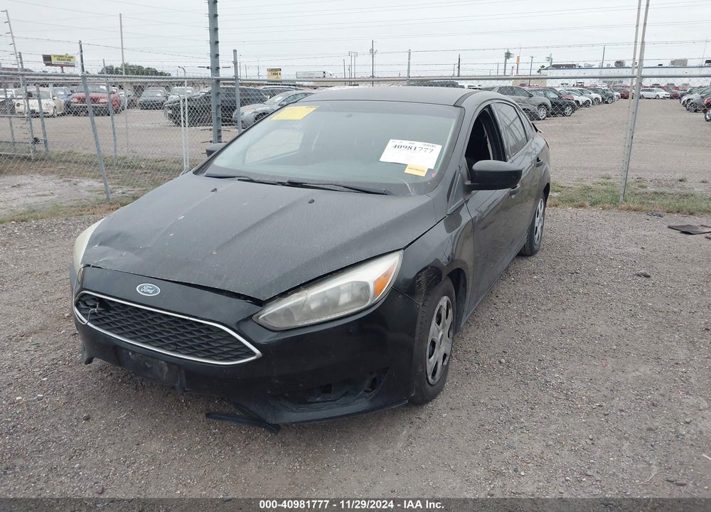 2016 FORD FOCUS S VIN: 1FADP3E21GL288828
