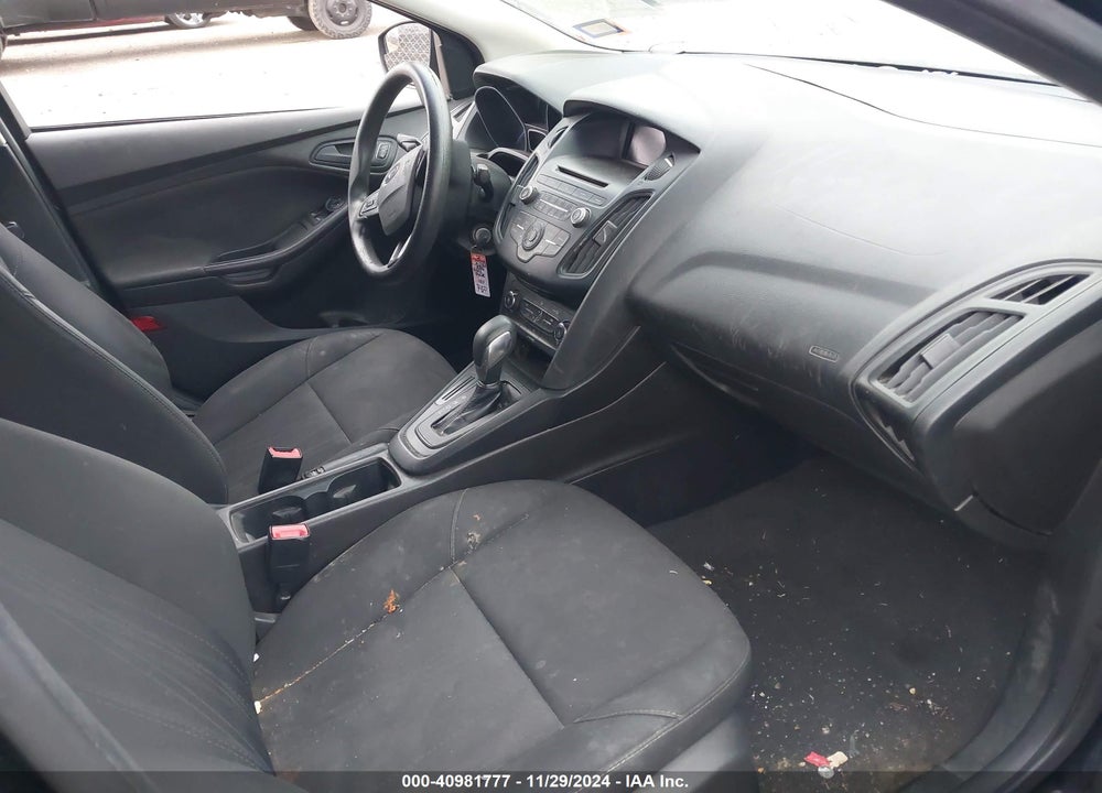 2016 FORD FOCUS S VIN: 1FADP3E21GL288828