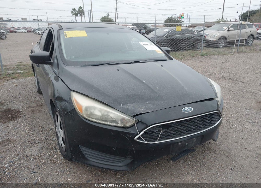 2016 FORD FOCUS S VIN: 1FADP3E21GL288828