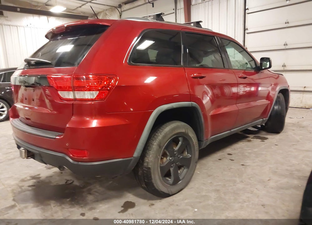 2011 JEEP GRAND CHEROKEE LAREDO VIN: 1J4RR4GG7BC642900