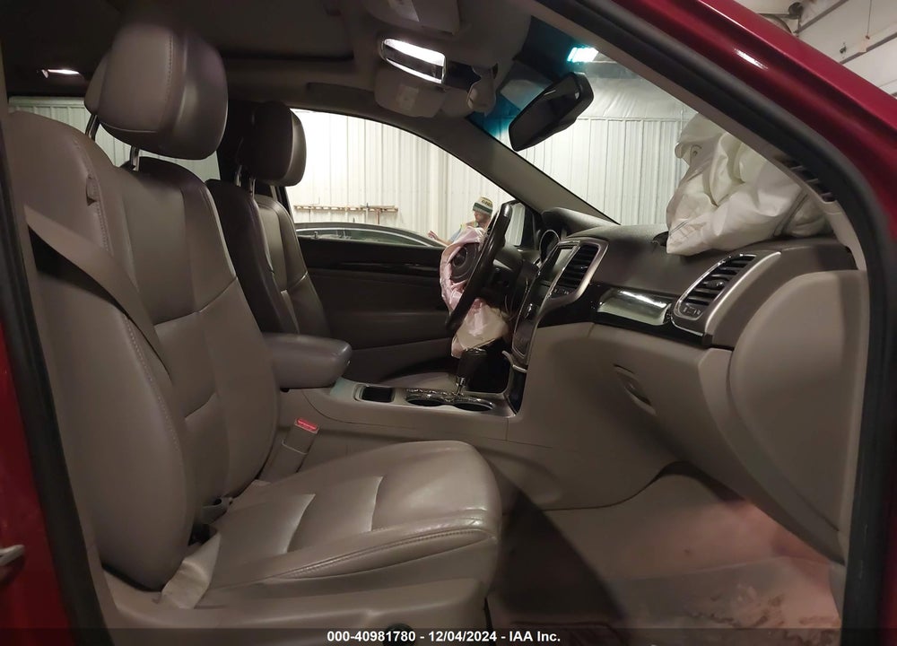 2011 JEEP GRAND CHEROKEE LAREDO VIN: 1J4RR4GG7BC642900