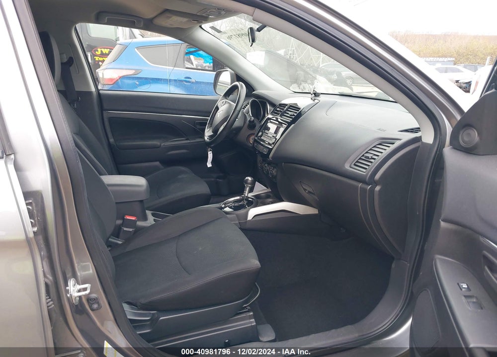 2014 MITSUBISHI OUTLANDER SPORT ES VIN: 4A4AP3AU8EE008501