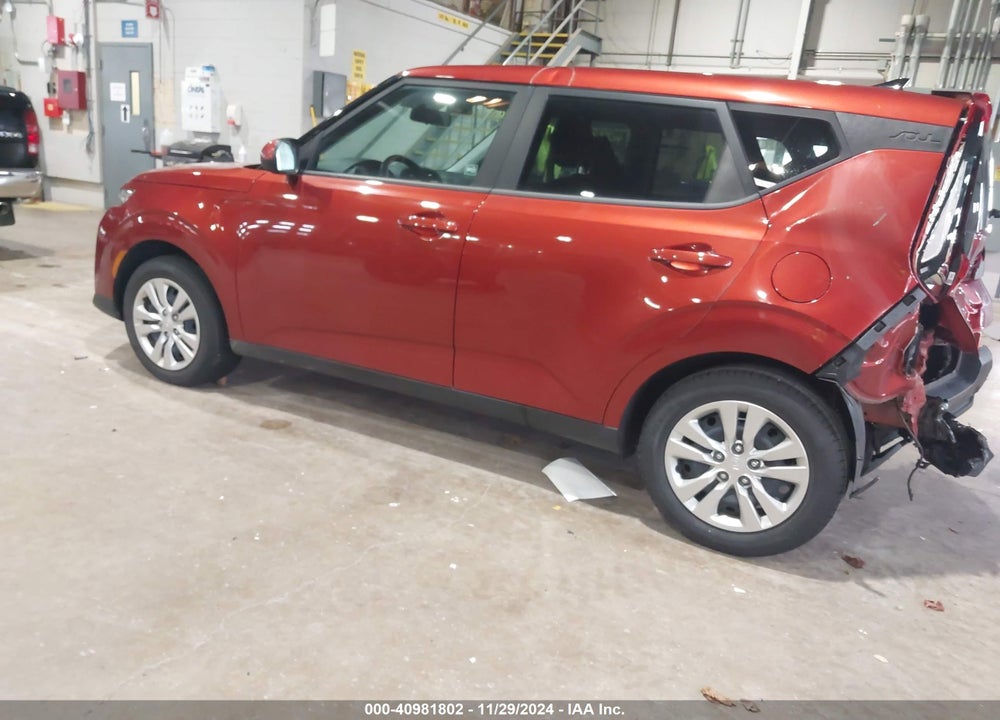 2021 KIA SOUL LX VIN: KNDJ23AU3M7746652