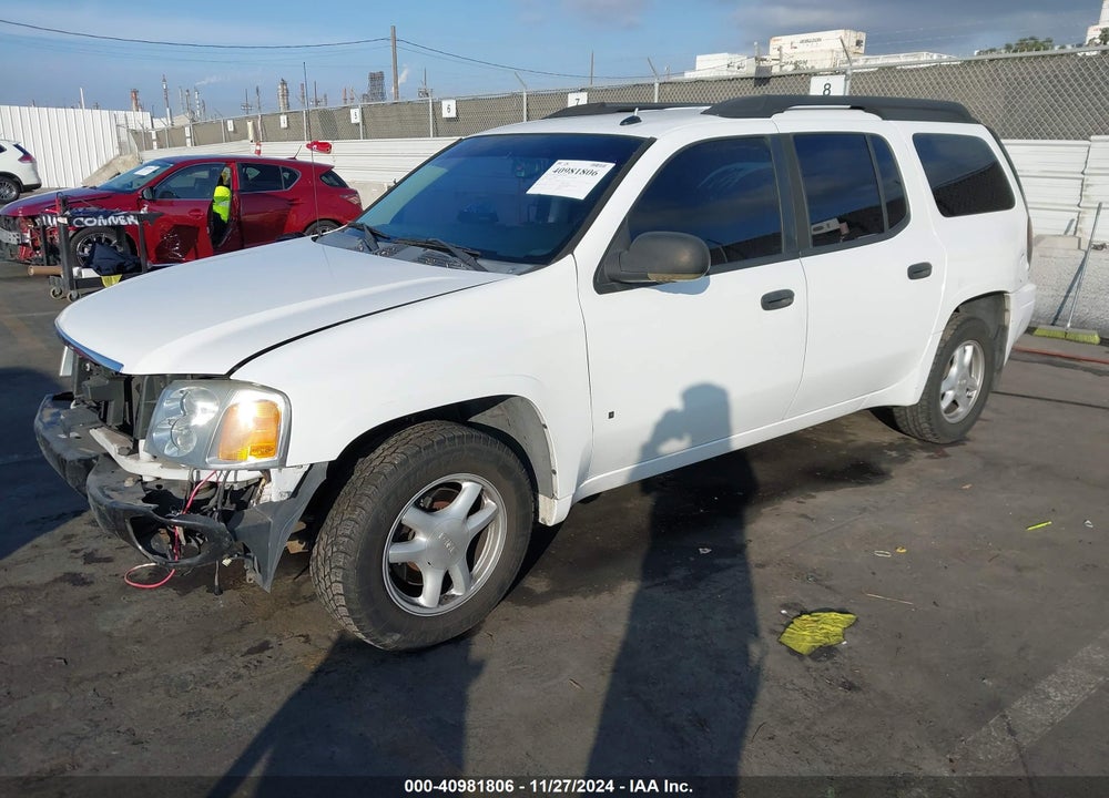 2005 GMC ENVOY XL SLE VIN: 1GKES16S256117389