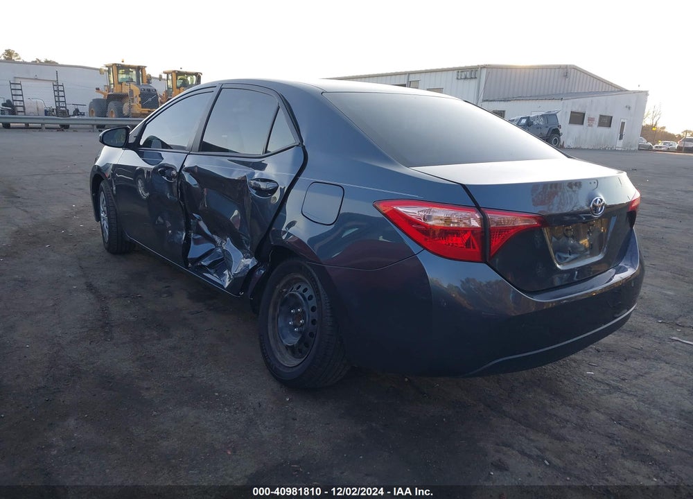 2017 TOYOTA COROLLA LE VIN: 2T1BURHE3HC882977