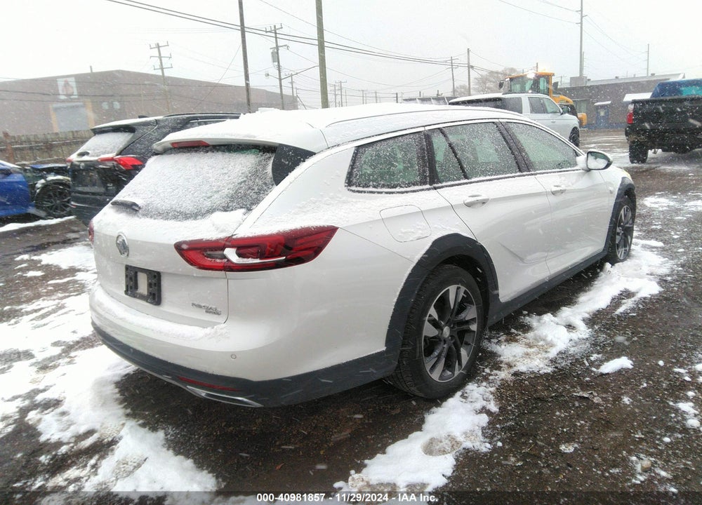 2019 BUICK REGAL TOURX AWD ESSENCE VIN: W04GV8SXXK1022684