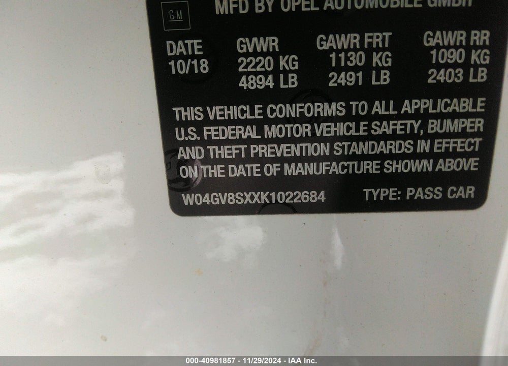 2019 BUICK REGAL TOURX AWD ESSENCE VIN: W04GV8SXXK1022684