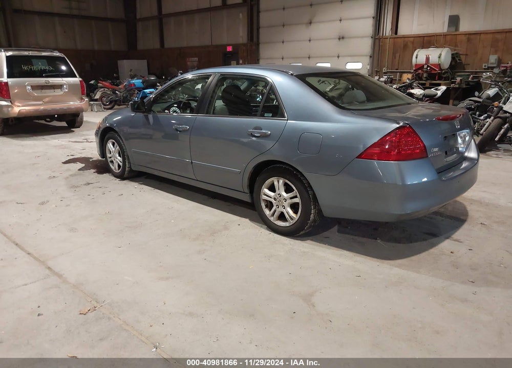 2007 HONDA ACCORD 2.4 SE VIN: 1HGCM563X7A030936