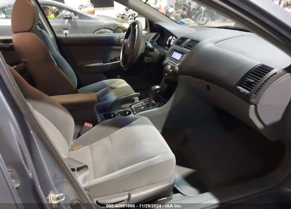 2007 HONDA ACCORD 2.4 SE VIN: 1HGCM563X7A030936