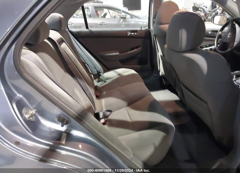 2007 HONDA ACCORD 2.4 SE VIN: 1HGCM563X7A030936