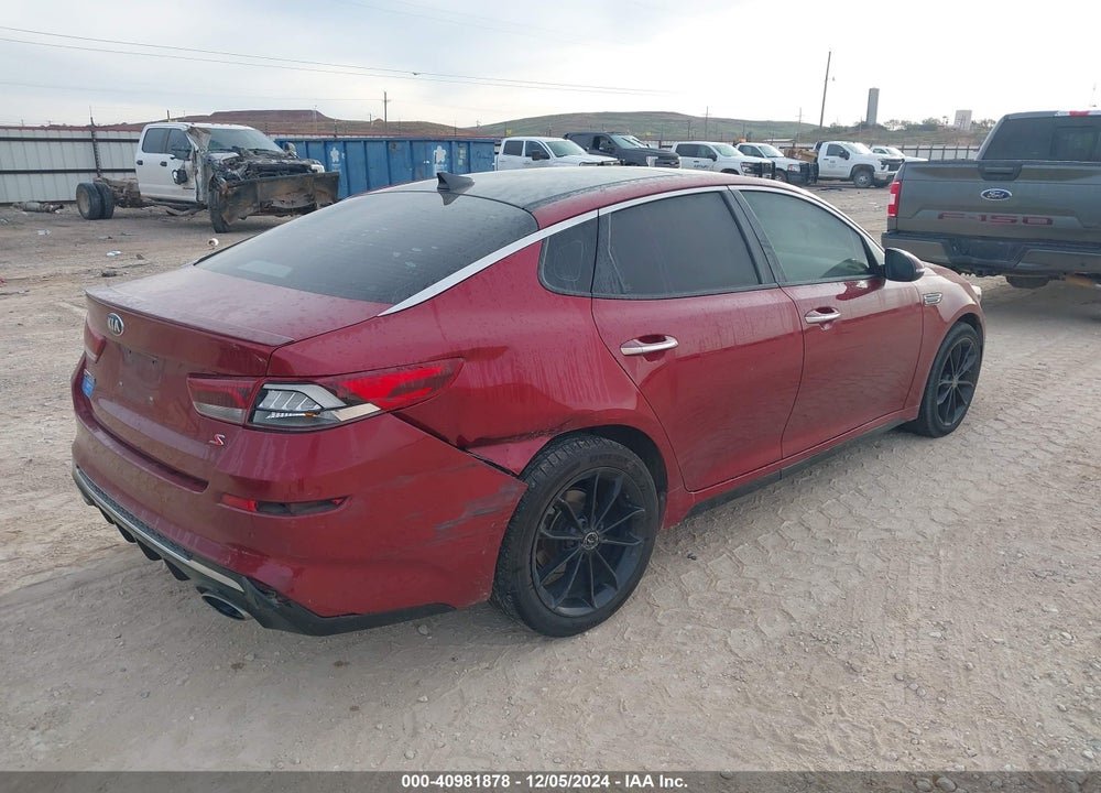 2019 KIA OPTIMA S VIN: 5XXGT4L37KG293240