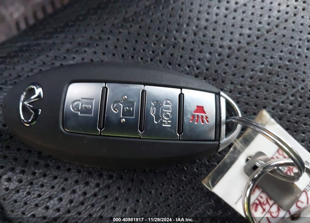 2015 INFINITI Q70 3.7X VIN: JN1BY1AR5FM560413