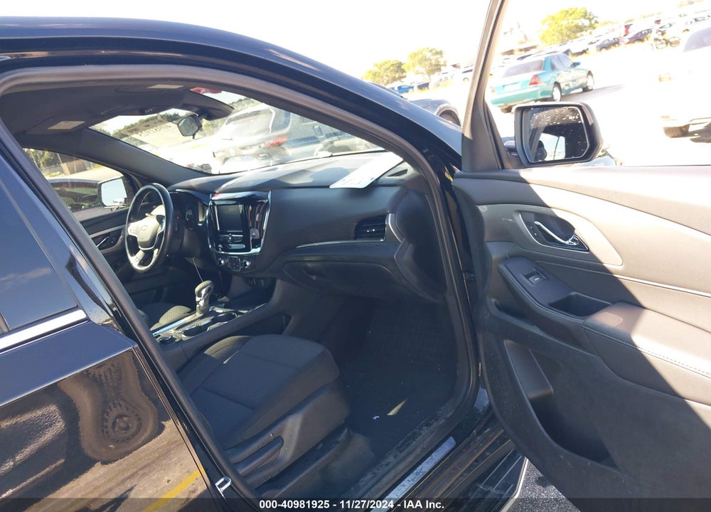 2022 CHEVROLET TRAVERSE FWD LT CLOTH VIN: 1GNERGKW3NJ138954