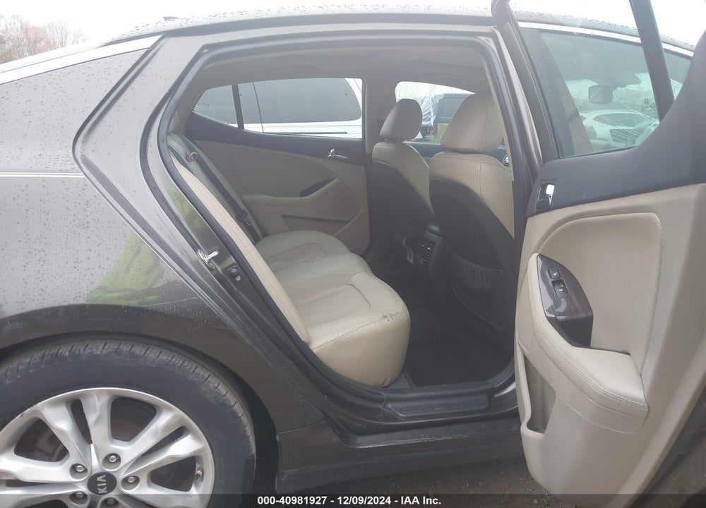 2011 KIA OPTIMA EX TURBO VIN: KNAGN4A62B5133758