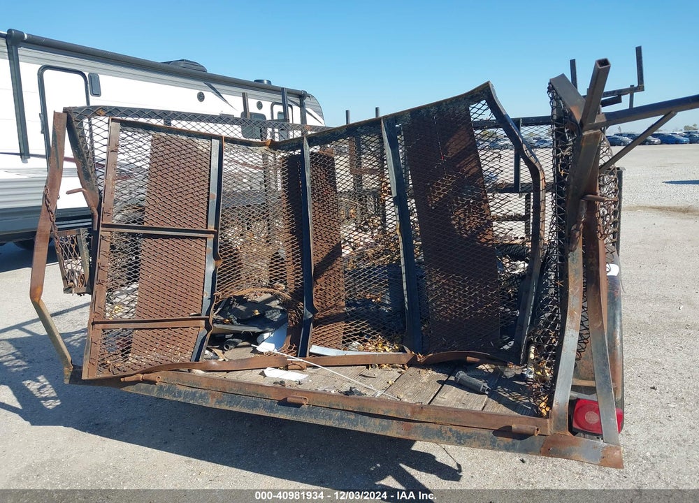 2001 PERO TRAILER MFG OTHER VIN: 4PTU61220YM013225