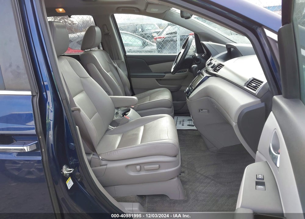 2015 HONDA ODYSSEY EX-L VIN: 5FNRL5H66FB035608
