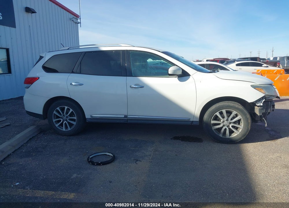 2013 NISSAN PATHFINDER SL VIN: 5N1AR2MM0DC682493