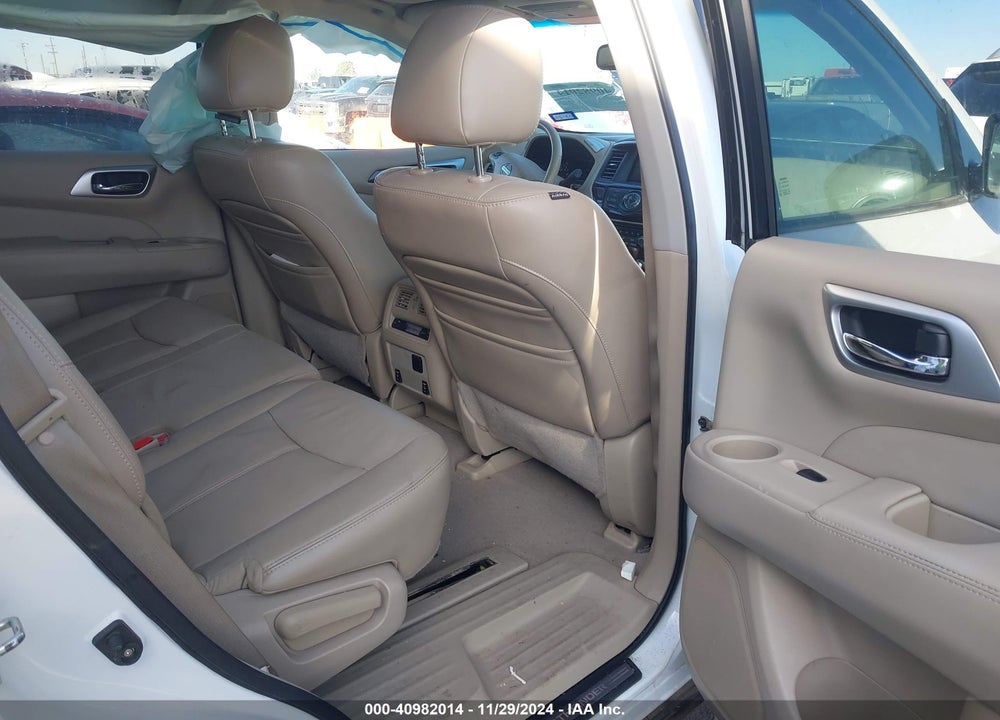 2013 NISSAN PATHFINDER SL VIN: 5N1AR2MM0DC682493