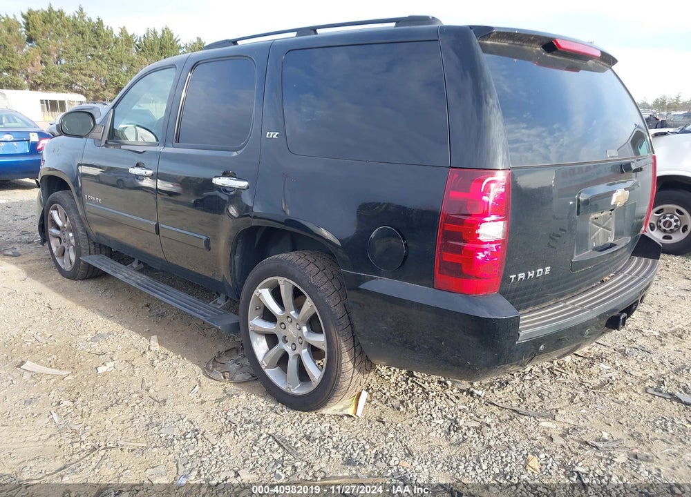 2008 CHEVROLET TAHOE LTZ VIN: 1GNFK13038J140952