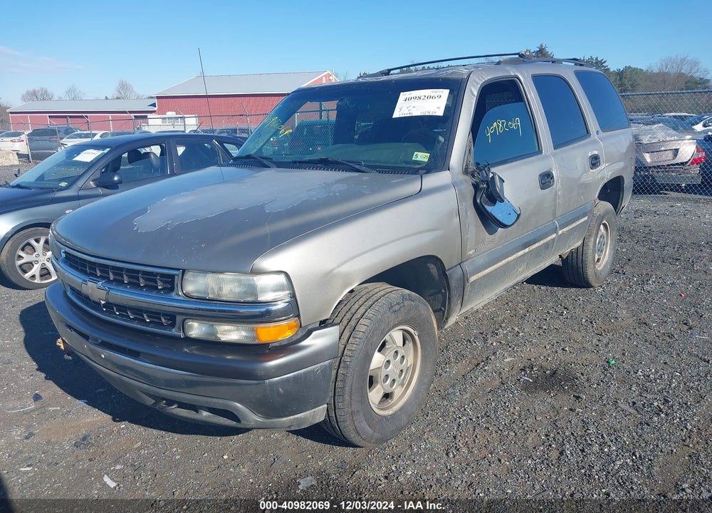 2000 CHEVROLET TAHOE ALL NEW LS VIN: 1GNEK13T3YJ138303