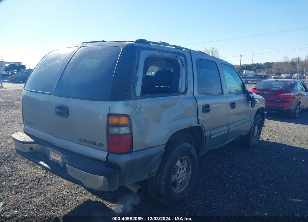 2000 CHEVROLET TAHOE ALL NEW LS VIN: 1GNEK13T3YJ138303