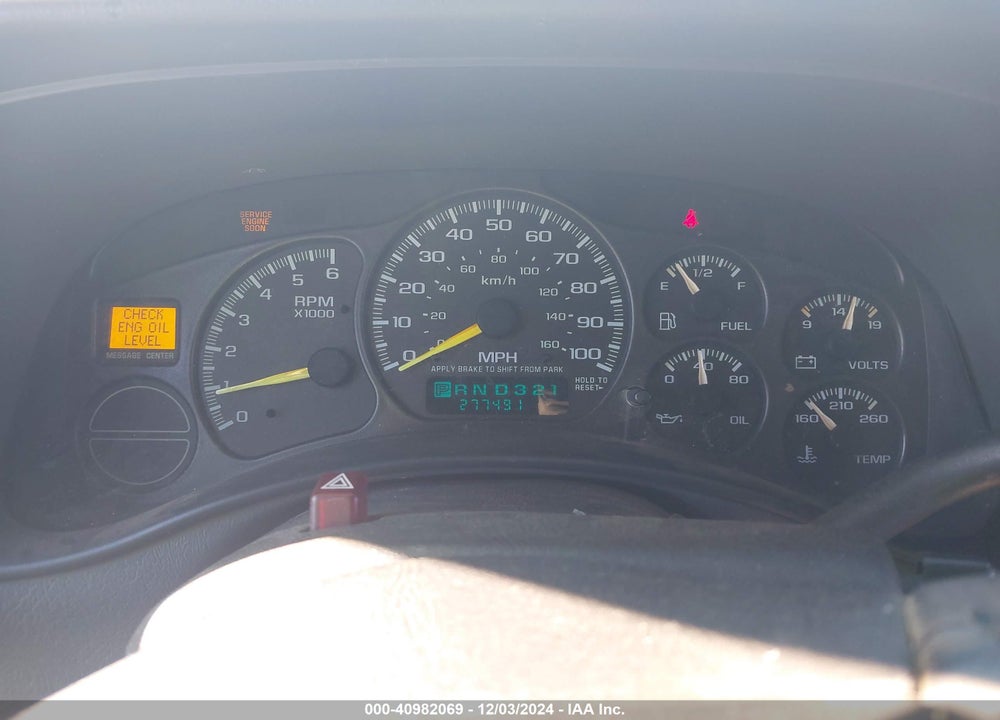 2000 CHEVROLET TAHOE ALL NEW LS VIN: 1GNEK13T3YJ138303