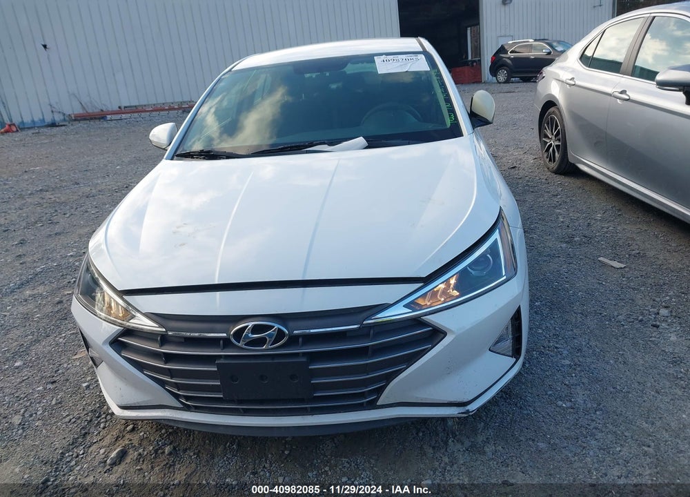 2019 HYUNDAI ELANTRA SE VIN: 5NPD74LF6KH468499