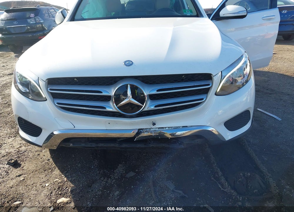 2017 MERCEDES-BENZ GLC 300 4MATIC VIN: WDC0G4KB8HF217767