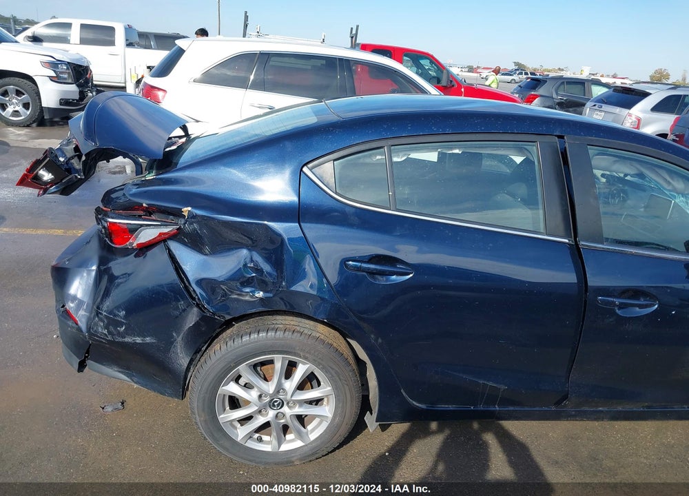 2016 MAZDA 3 I TOURING VIN: JM1BM1V73G1290442