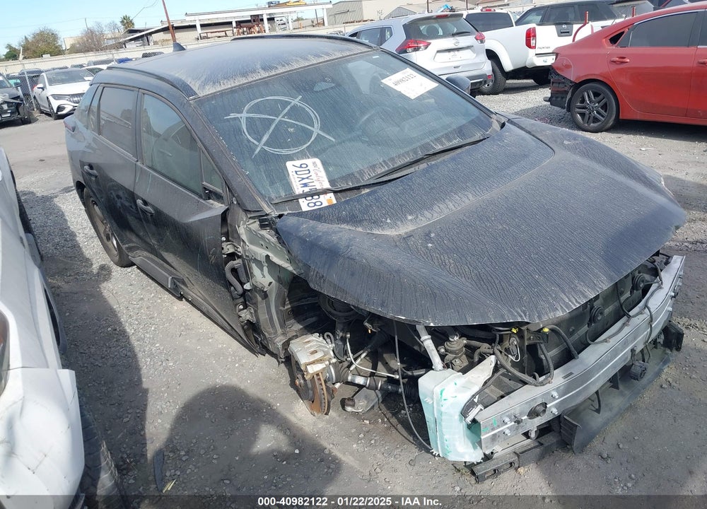2023 TOYOTA BZ4X XLE VIN: JTMAAAAA7PA001262