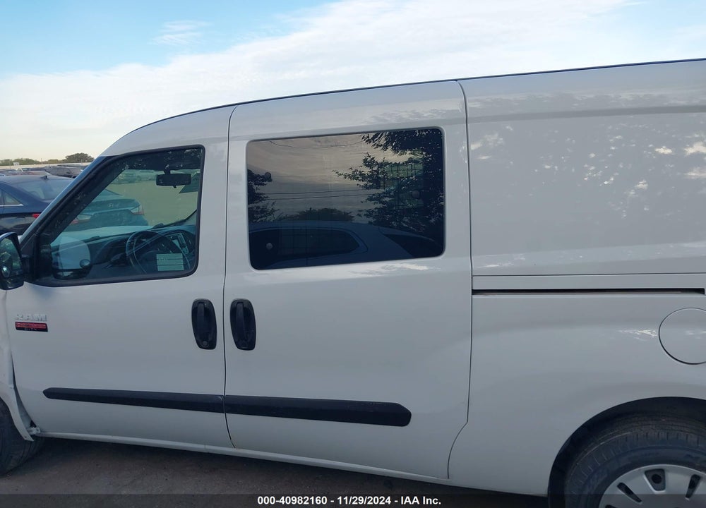 2021 RAM PROMASTER CITY TRADESMAN SLT VIN: ZFBHRFBB7M6V74465