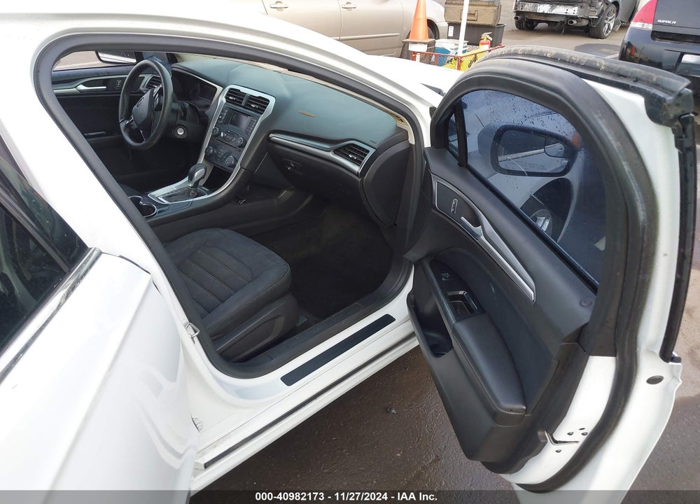 2014 FORD FUSION SE VIN: 3FA6P0HD2ER286377