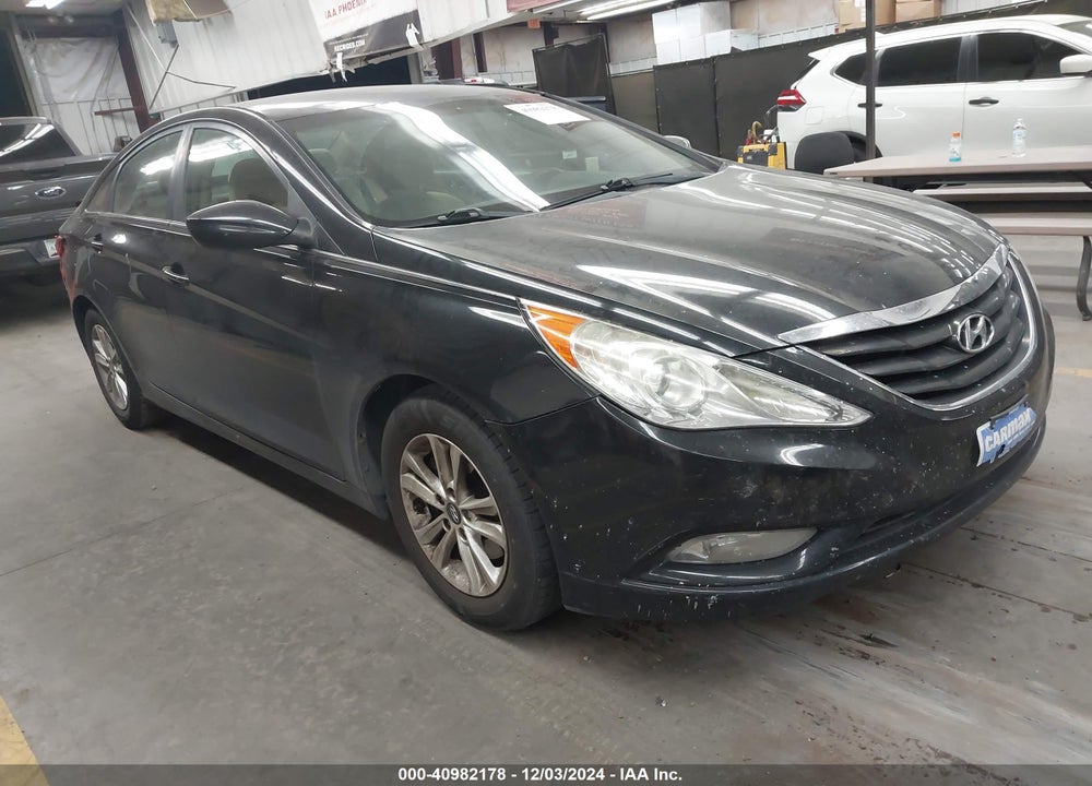 2013 HYUNDAI SONATA GLS VIN: 5NPEB4AC6DH724526