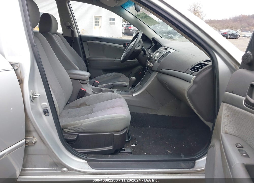 2009 HYUNDAI SONATA GLS VIN: 5NPET46CX9H469831