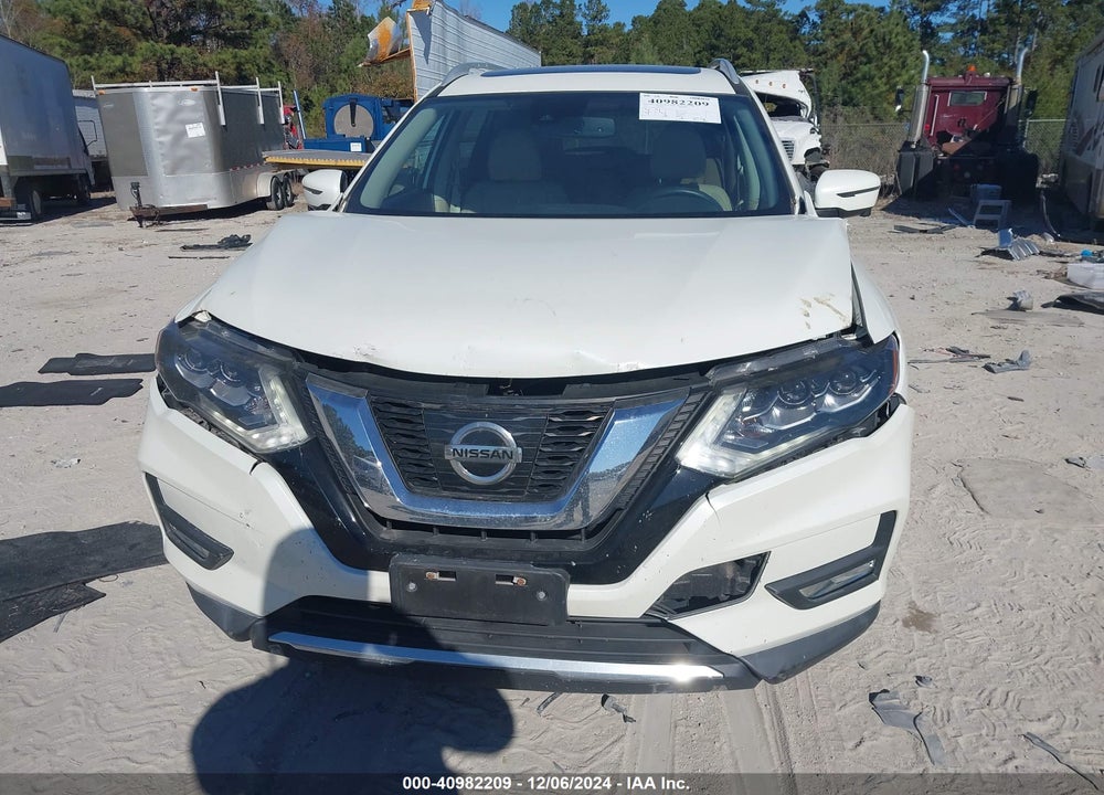 2017 NISSAN ROGUE SL VIN: 5N1AT2MVXHC732350