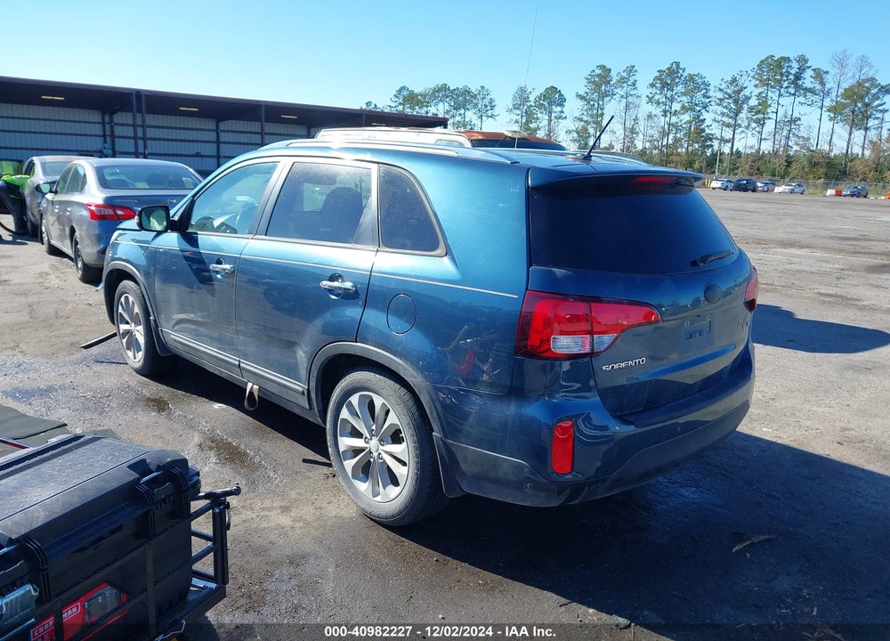 2015 KIA SORENTO EX V6 VIN: 5XYKU4A75FG587492