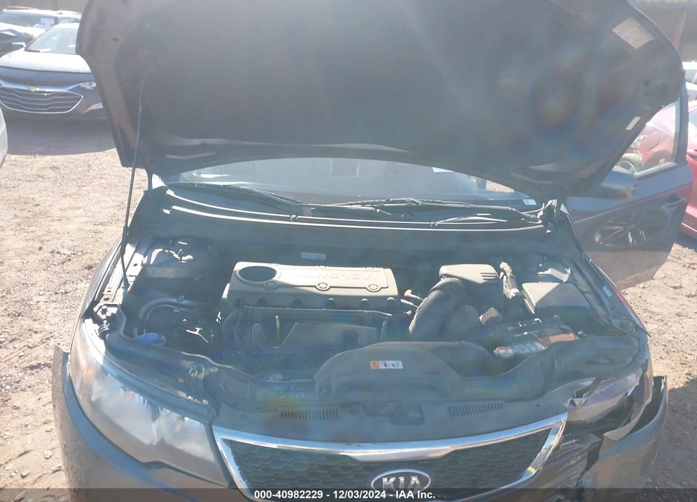 2013 KIA FORTE VIN: KNAFU4A25D5726187