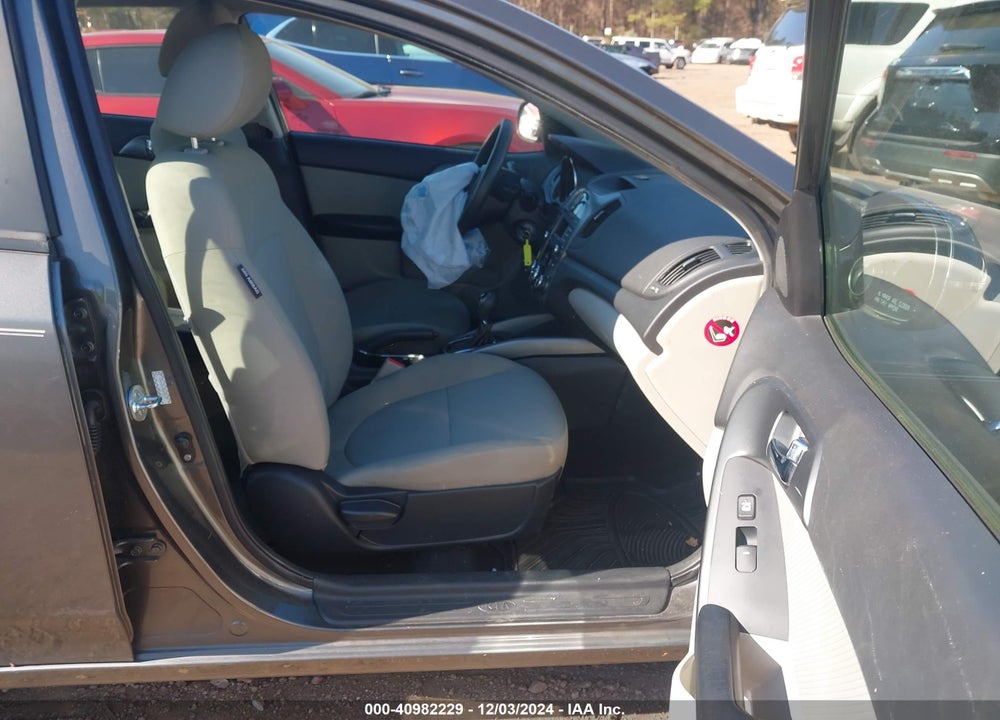 2013 KIA FORTE VIN: KNAFU4A25D5726187