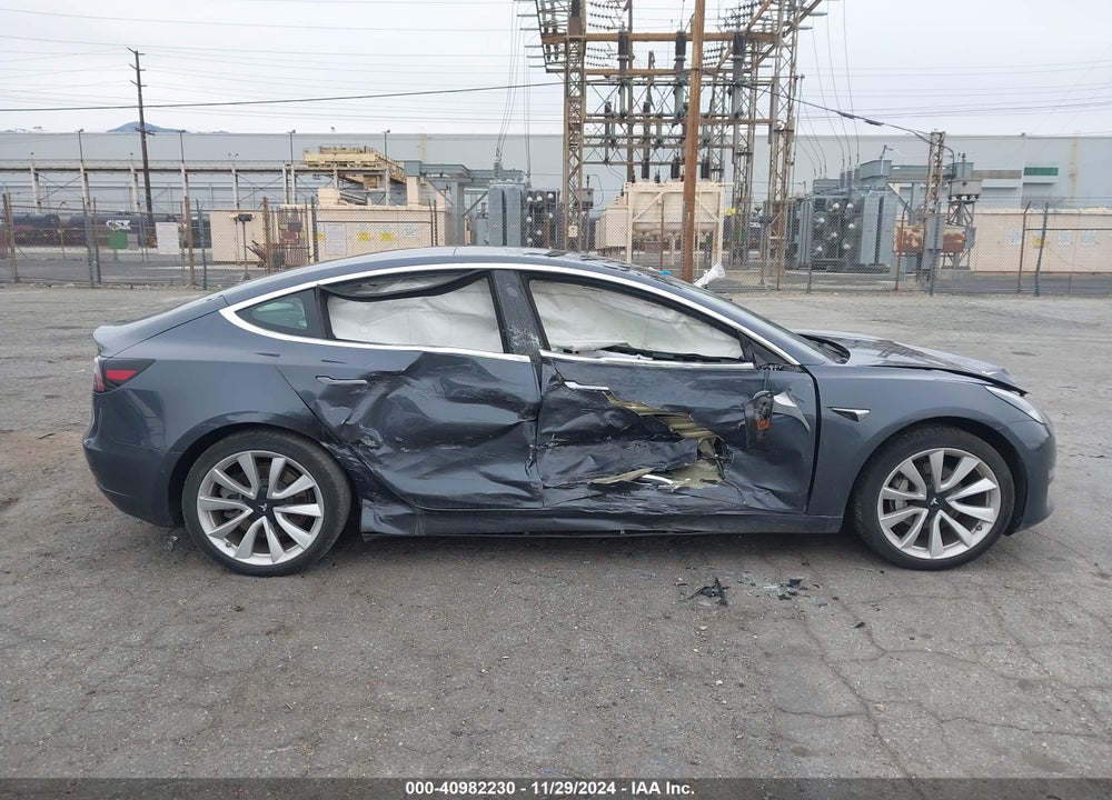 2019 TESLA MODEL 3 VIN: 5YJ3E1EA1KF432011