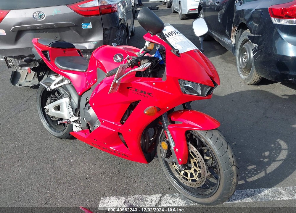 2013 HONDA CBR600 RR VIN: JH2PC4019DK600068