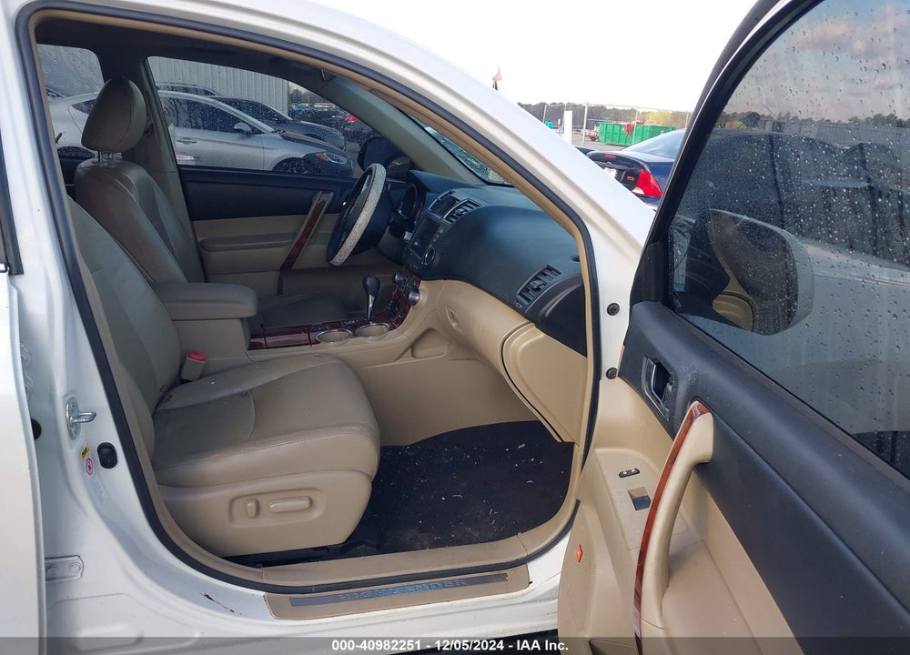 2012 TOYOTA HIGHLANDER LIMITED V6 VIN: 5TDYK3EHXCS074363