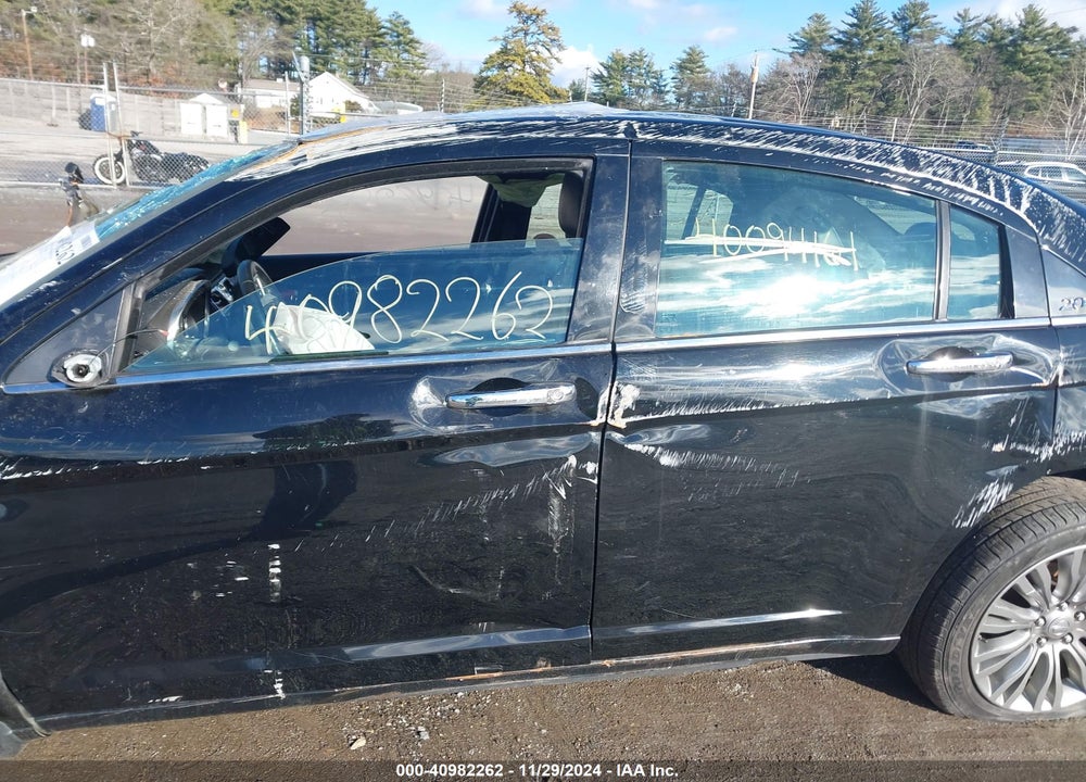 2013 CHRYSLER 200 VIN: 1C3CCBCG9DN612638